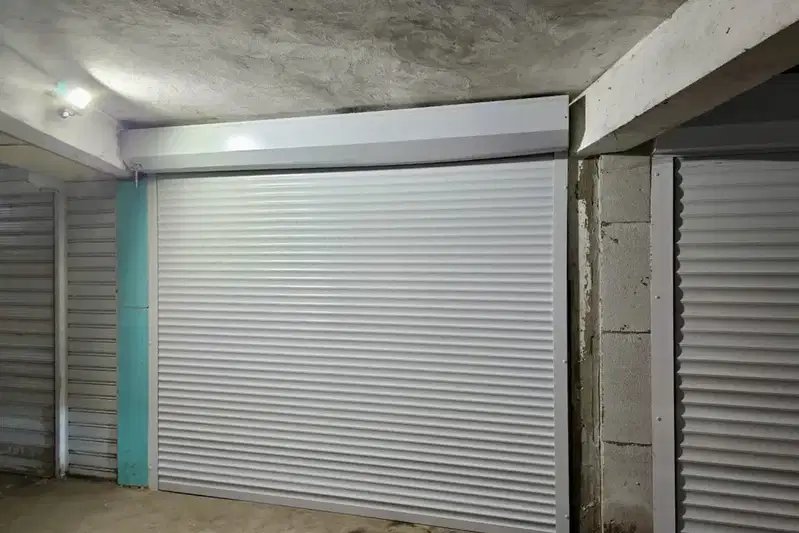 Гараж/Паркомясто в Русе, Ялта