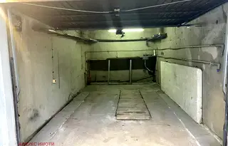 Гараж/Паркомясто в Русе, Здравец Изток