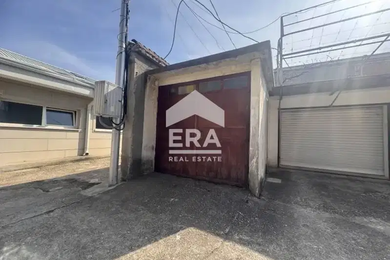 Garage/Parking in Silistra, Centyr