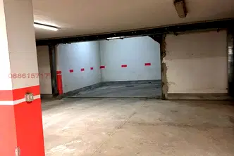 Гараж/Паркомясто в София, Бояна
