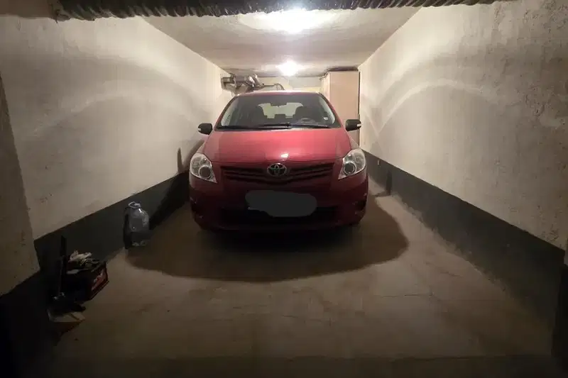 Garage/Parking in Sofiya, Centyr