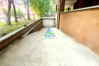 Гараж/Паркомясто в София, Център