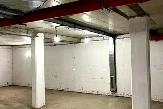 Гараж/Паркомясто в София, Красно село