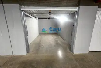 Гараж/Паркомясто в София, Кръстова вада