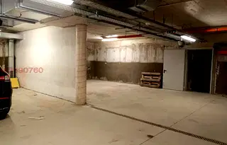 Гараж/Паркомясто в София, Кръстова вада
