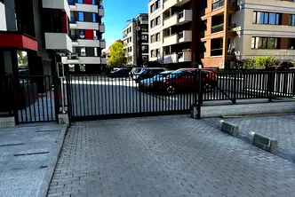 Гараж/Паркомясто в София, Кръстова вада