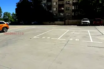 Гараж/Паркомясто в София, Лагера