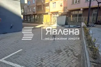 Гараж/Паркомясто в София, Левски В