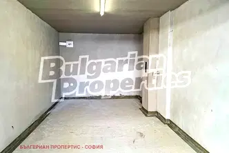 Гараж/Паркомясто в София, Малинова долина