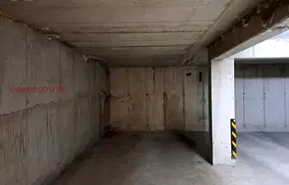 Гараж/Паркомясто в София, Оборище