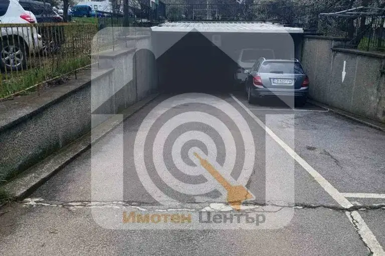Garage/Parking in Sofiya, Ovcha Kupel 1