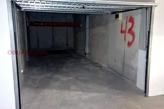 Гараж/Паркомясто в София, Студентски град