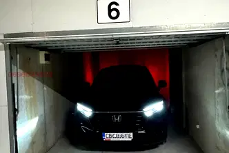 Гараж/Паркомясто в София, Студентски град