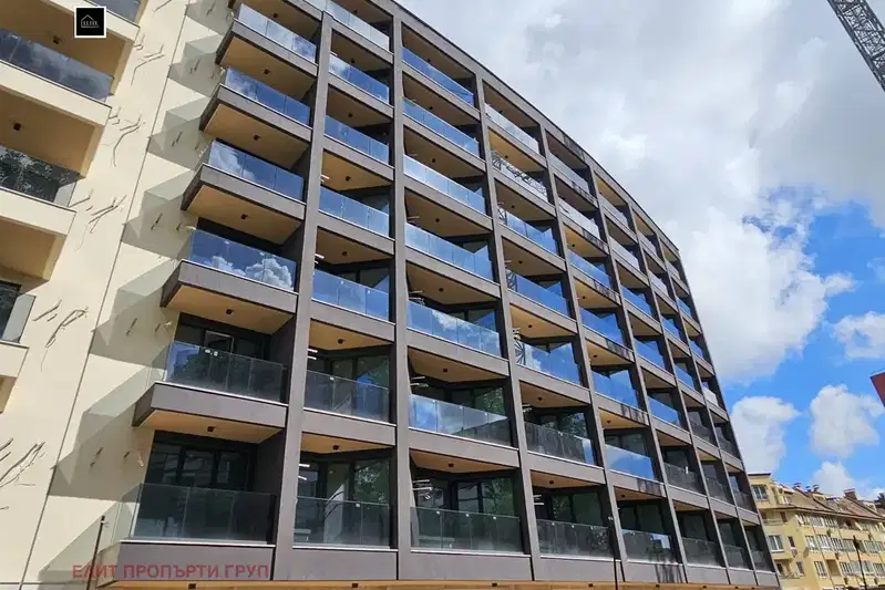 Garage/Parking in Sofiya, Studentski Grad
