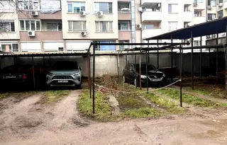 Гараж/Паркомясто в София, Зона Б-18