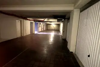 Гараж/Паркомясто във Варна, Централна поща