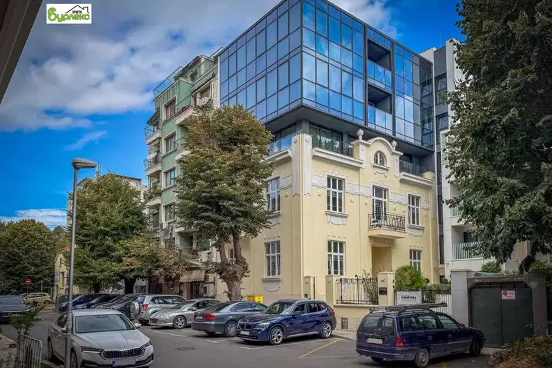 Гараж/Паркомясто във Варна, Център