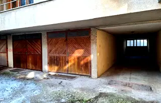 Гараж/Паркомясто във Варна, Колхозен пазар