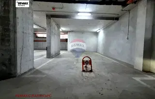 Гараж/Паркомясто във Варна, Левски 1