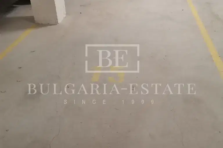 Garage/Parking in Varna, Mladost 2