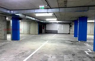 Гараж/Паркомясто във Варна, Победа