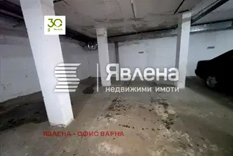 Гараж/Паркомясто във Варна, Погреби