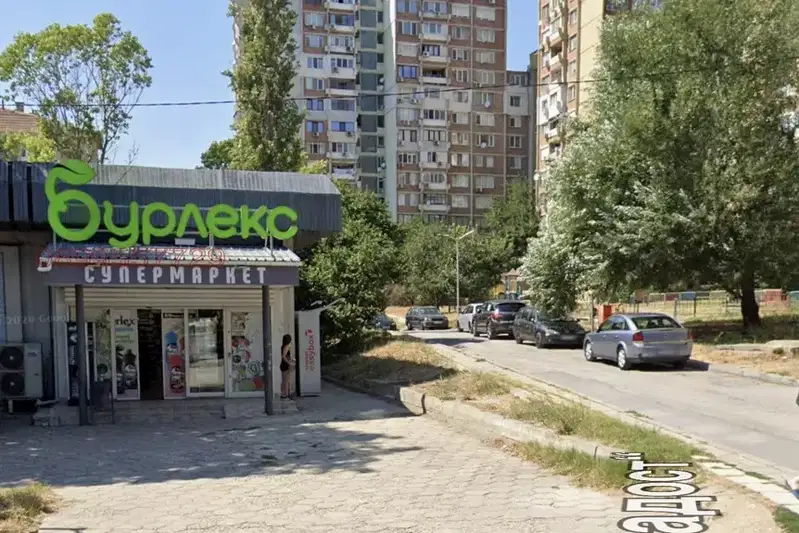 Гараж/Паркомясто във Варна, Трошево