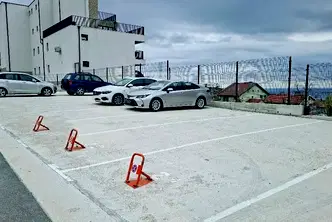 Гараж/Паркомясто във Варна, Виница