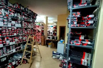 Магазин в Бургас, Възраждане