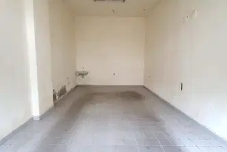 Магазин в Кърджали, Център