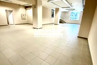 Магазин в Пловдив, Център