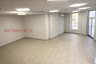 Магазин в Пловдив, Център