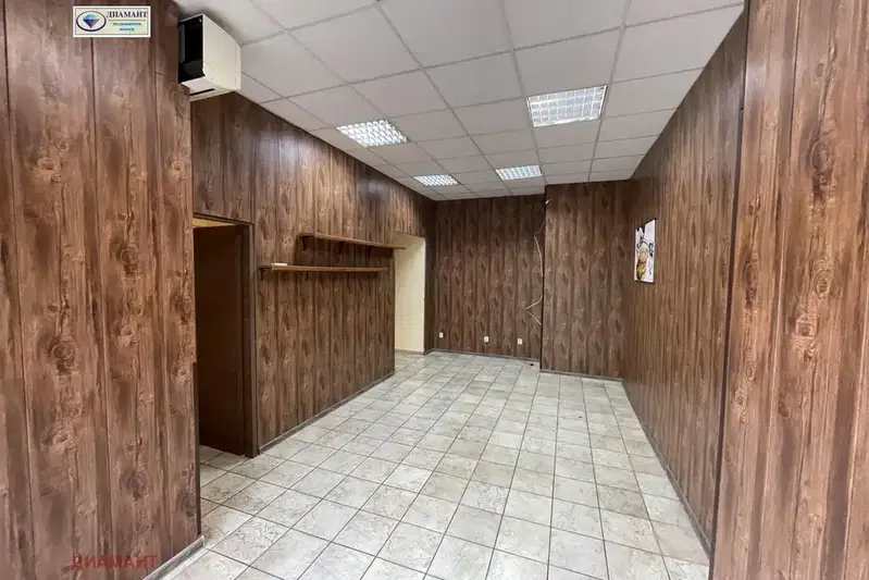 Магазин в Русе, Център