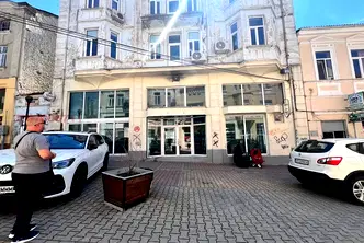Магазин в Шумен, Център