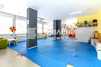 Магазин в София, Борово