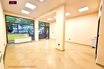 Магазин в София, Борово