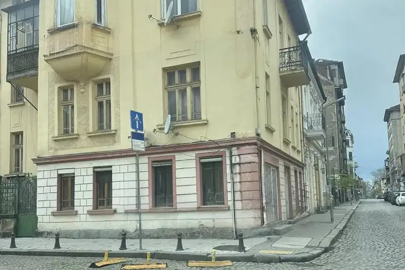 Магазин в София, Център