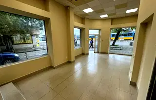 Магазин в София, Център