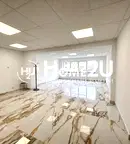 Магазин в София, Център