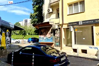 Магазин в София, Център