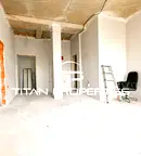 Магазин в София, Център