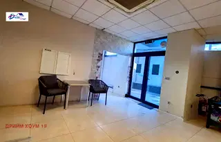 Магазин в София, Гео Милев