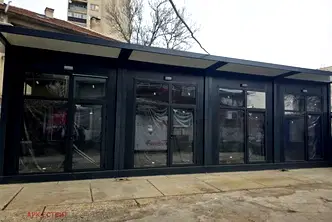 Магазин в София, Красна поляна 1