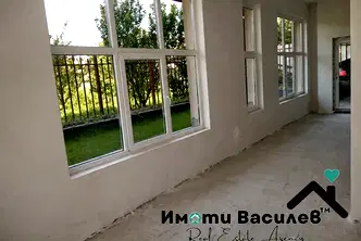Магазин в София, Люлин - център