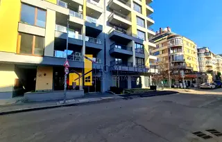 Магазин в София, Манастирски ливади