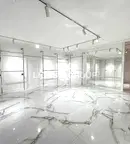 Магазин в София, Манастирски ливади