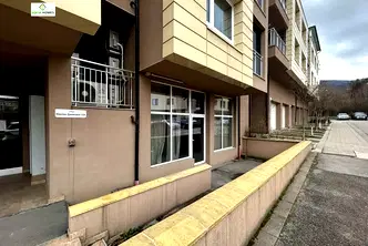 Магазин в София, Манастирски ливади