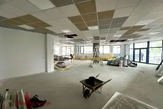 Магазин в София, Овча купел 1