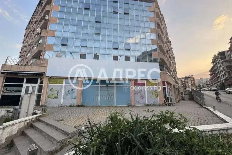 Shop in Sofiya, Ovcha Kupel 2
