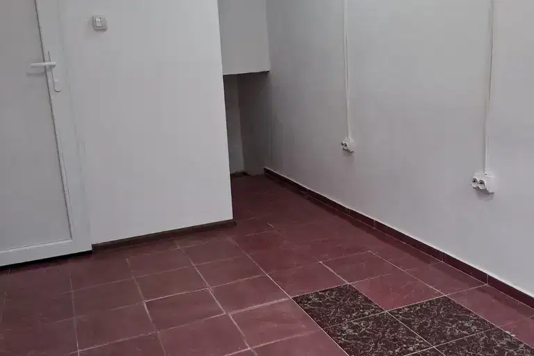 Магазин в Стара Загора, Център
